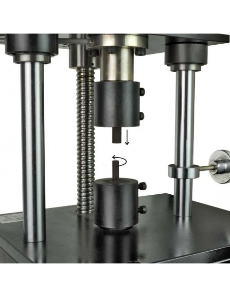 Máquina de Ensaio e Calibração de Torque